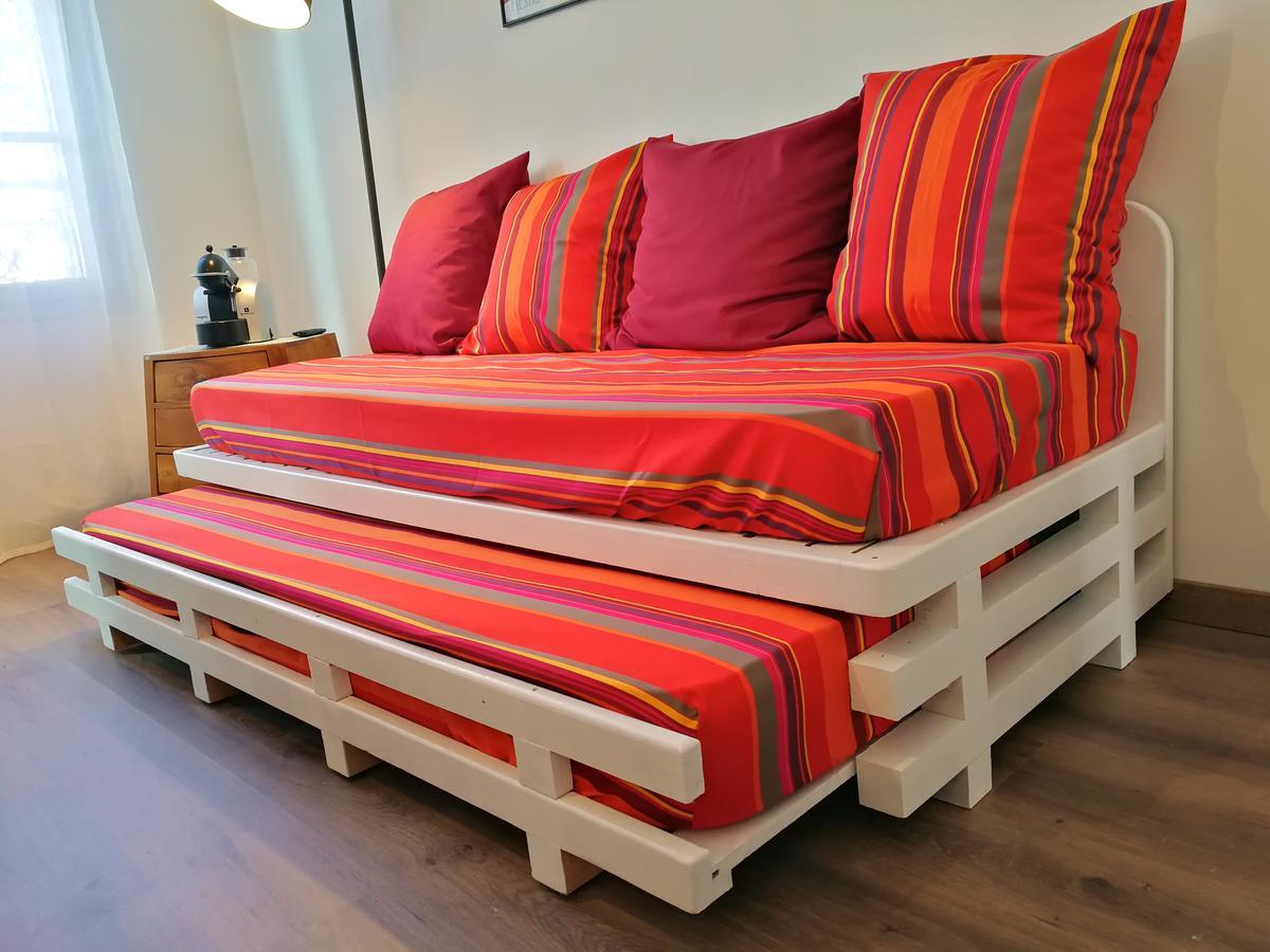 Apartament La Loge Du Theatre - Saintes Zewnętrze zdjęcie